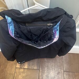 Girls ski jacket - obermeyer medium 10/12